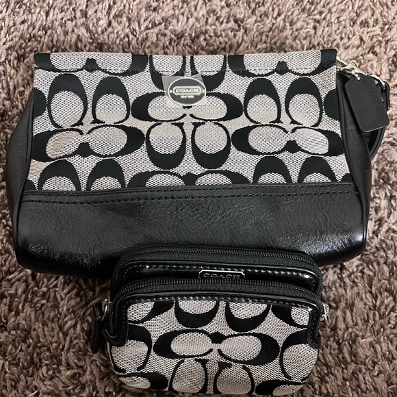 Coach Black and Gray Signature Bag Set - Picture 7 of 13